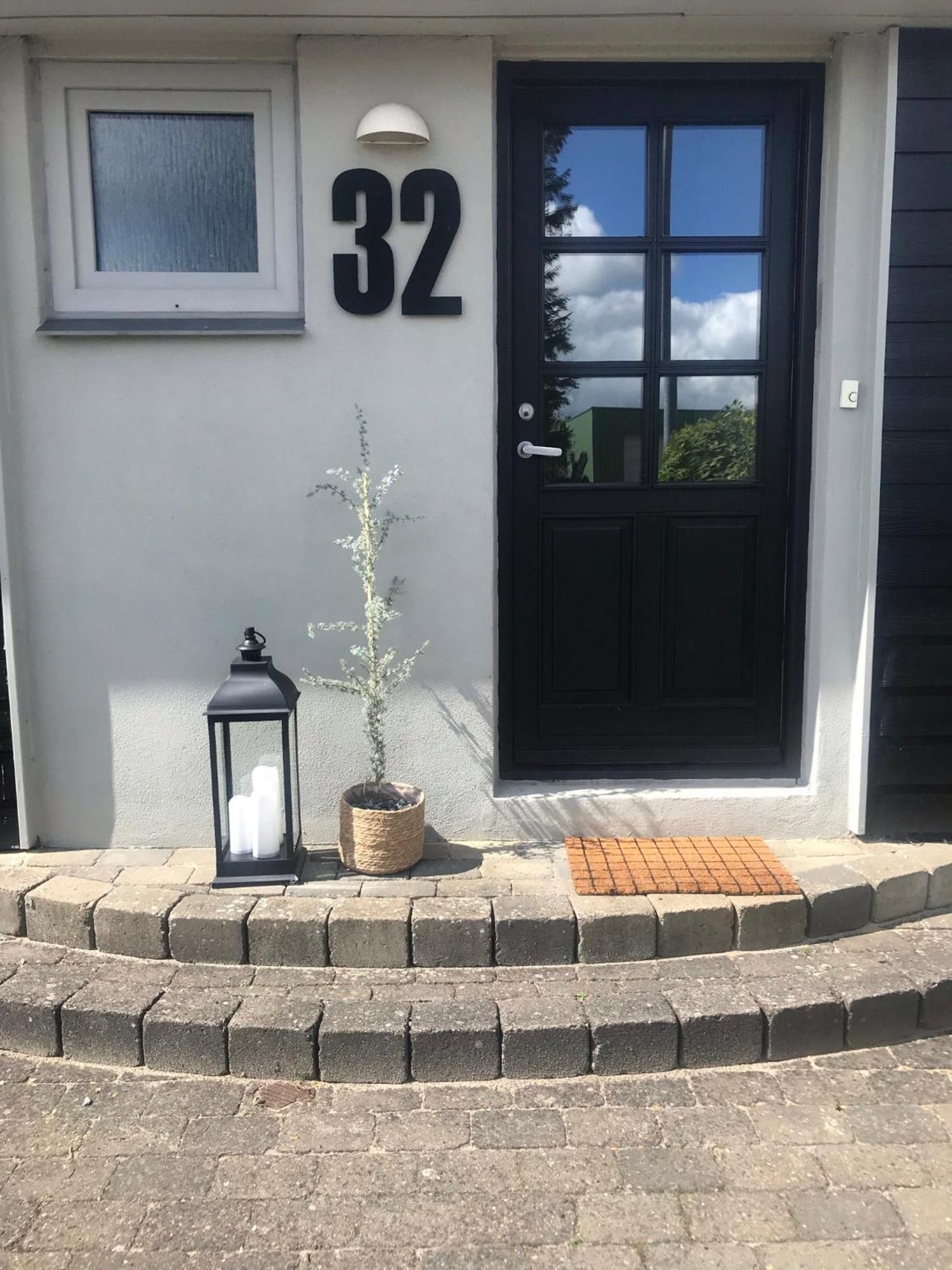 170 M2 Stort Hus Taet Pa Centrum, Mch Og Boxen Herning Exterior foto